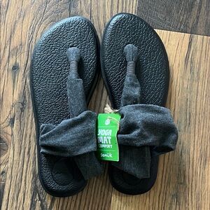Sanuk Yoga Sling 2 women’s sz 7 BNWT